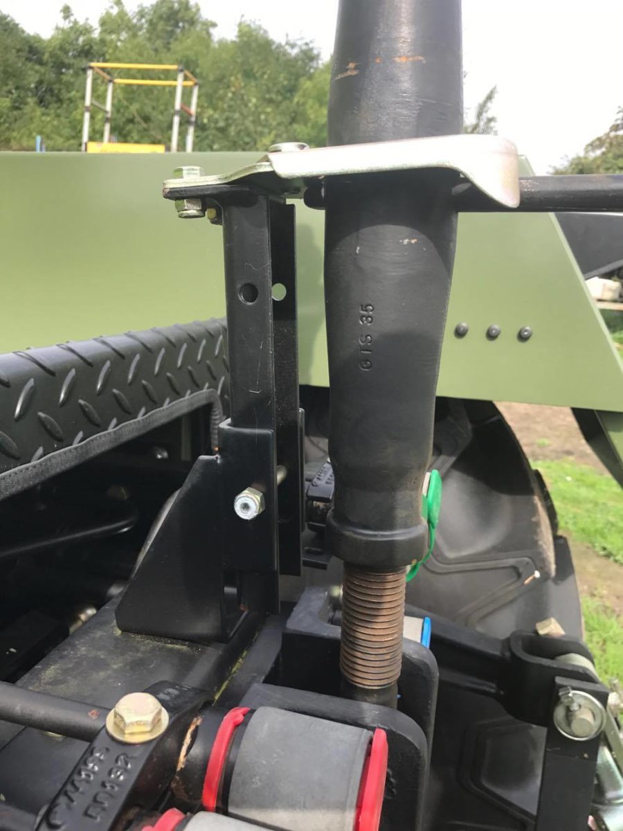 Rear Link Keep